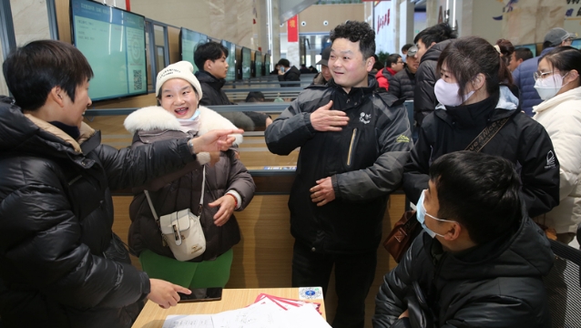 就業(yè)幫扶 真情相助——南通市殘疾人就業(yè)援助暨春風(fēng)行動(dòng)專場招聘會(huì)舉行
