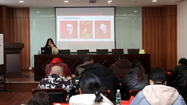 非遺剪紙傳承人受邀授課，帶領(lǐng)這批特殊學(xué)員一起“剪”出希望